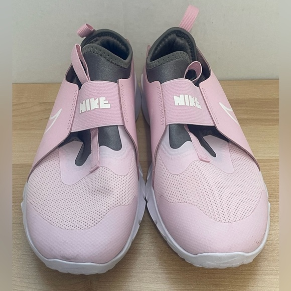 Nike Flex Runner 2 - Size 5.5 - Picture 5 of 12